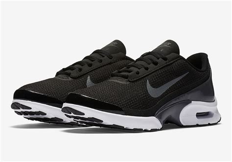 Nike Air Max Jewell Release Date 896194